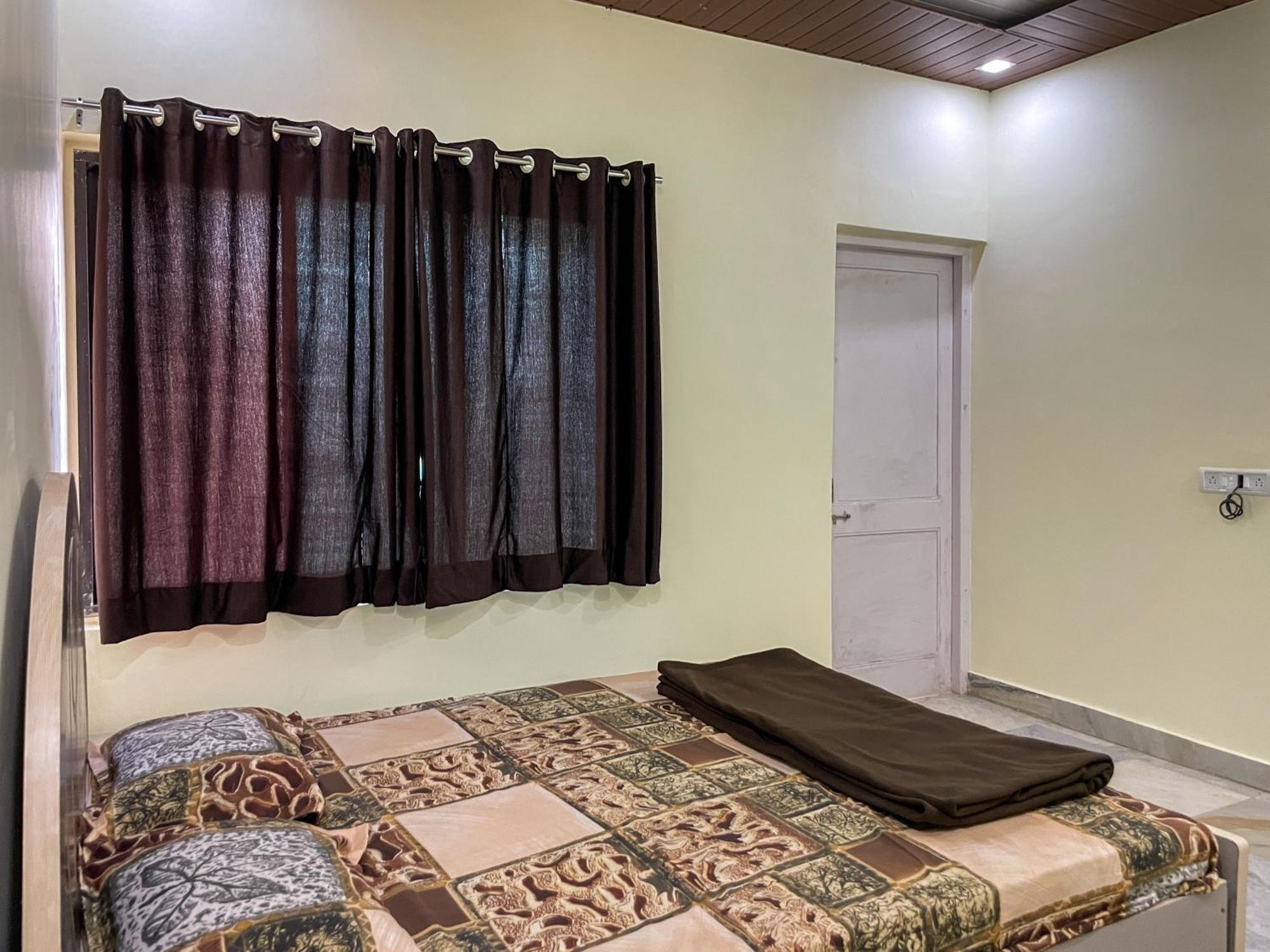 Zars Villa, Lonavala Bagian luar foto