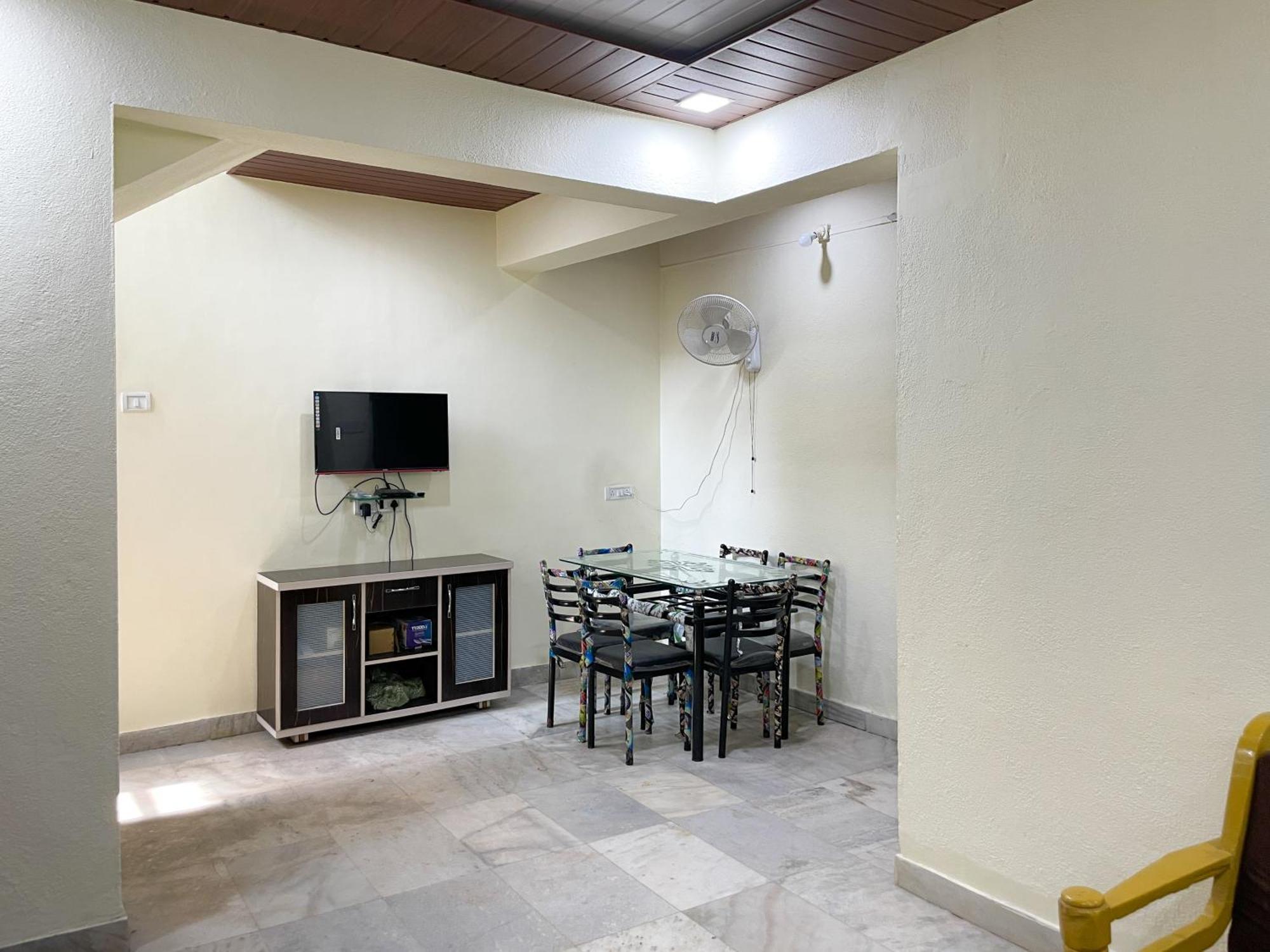 Zars Villa, Lonavala Bagian luar foto
